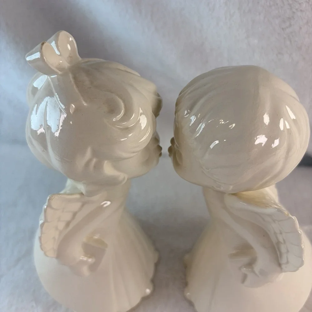 Vintage 70s White Ceramic Kissing Angels Figurine Pair Boy & Girl Cherub Statues